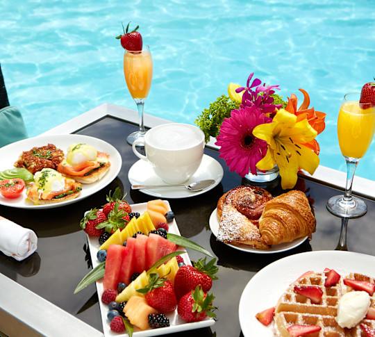 Dining | The Beverly Hilton